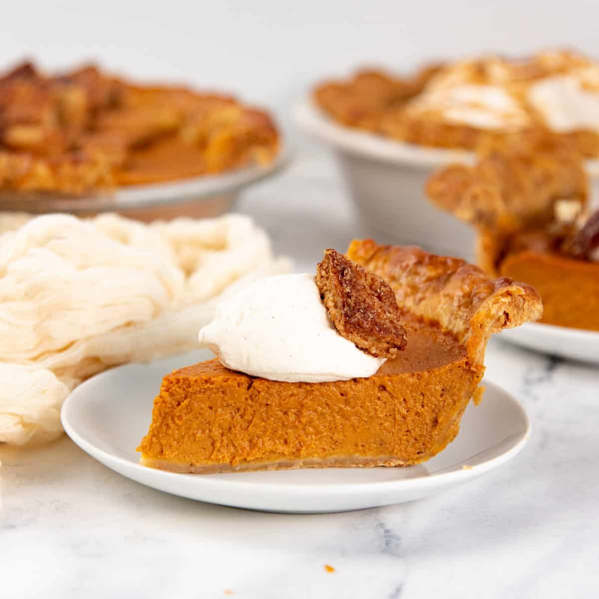 Master the Perfect Pumpkin Pie: No Cracks, No Soggy Crust